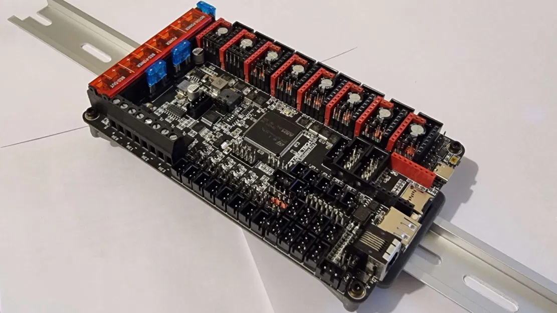 Giá đỡ DIN Rail cho bo mạch điều khiển BTT Octopus - Image 1