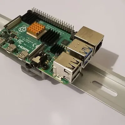 Bảng gắn Raspberry Pi lên thanh DIN Rail