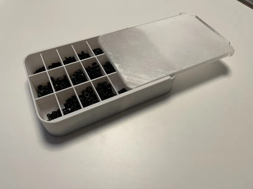 Hộp vít với nắp trượt và 24 khe chứa vít - Image 1