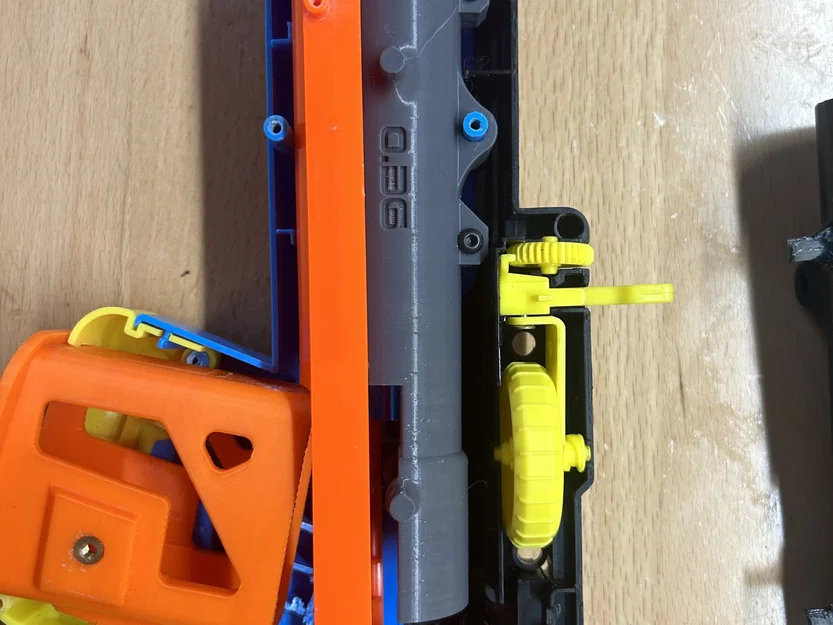 Mô hình bắn đạn ngắn Nerf Pathfinder nâng cấp - Image 1