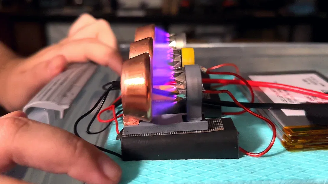 Thiết kế động cơ ion tạo gió ion hiệu quả - Image 3