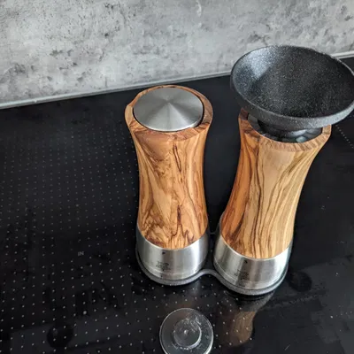 Khay và phễu cho cối xay muối/tiêu Peugeot "madras