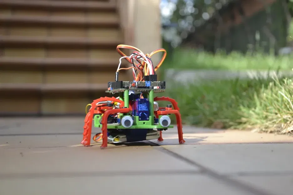 Robot Doodle - Robot hexapod đơn giản và thú vị - Image 2