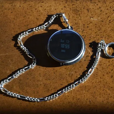 Đồng hồ bỏ túi hiện đại - Sự kết hợp giữa cổ điển v...