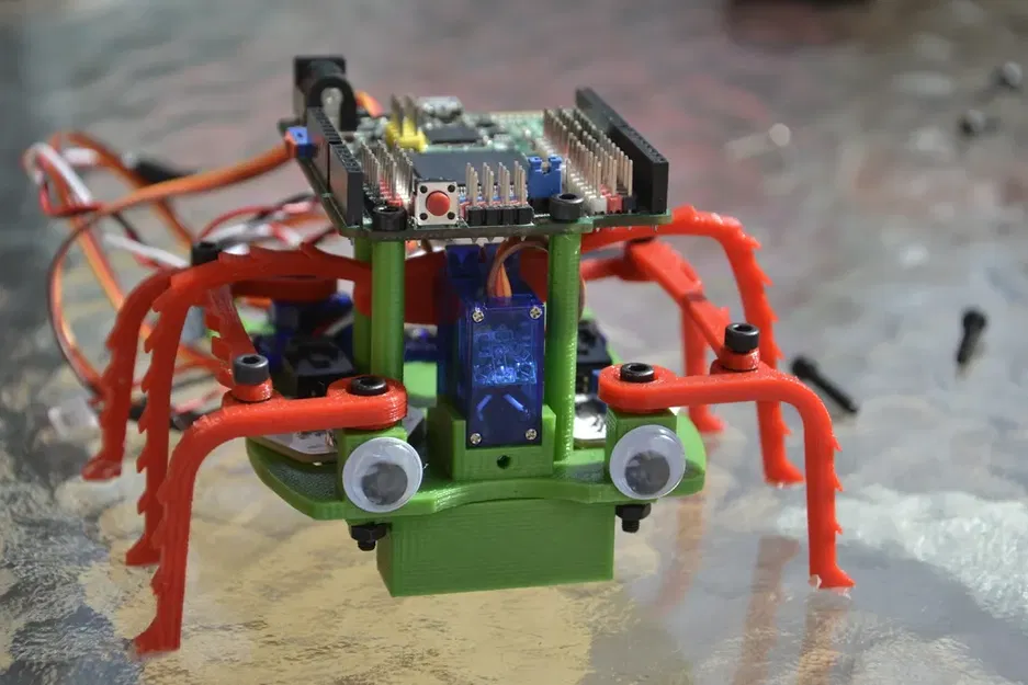 Robot Doodle - Robot hexapod đơn giản và thú vị - Image 3