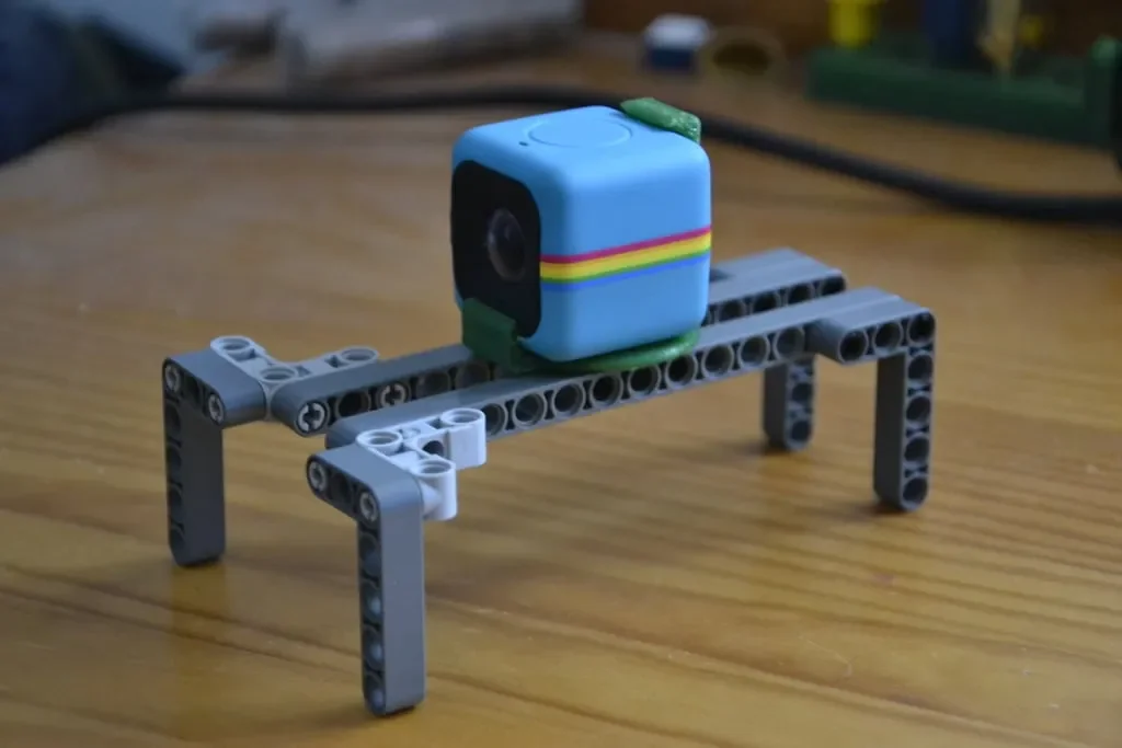 Bộ chuyển đổi Lego Technic cho camera Polaroid Cube 1