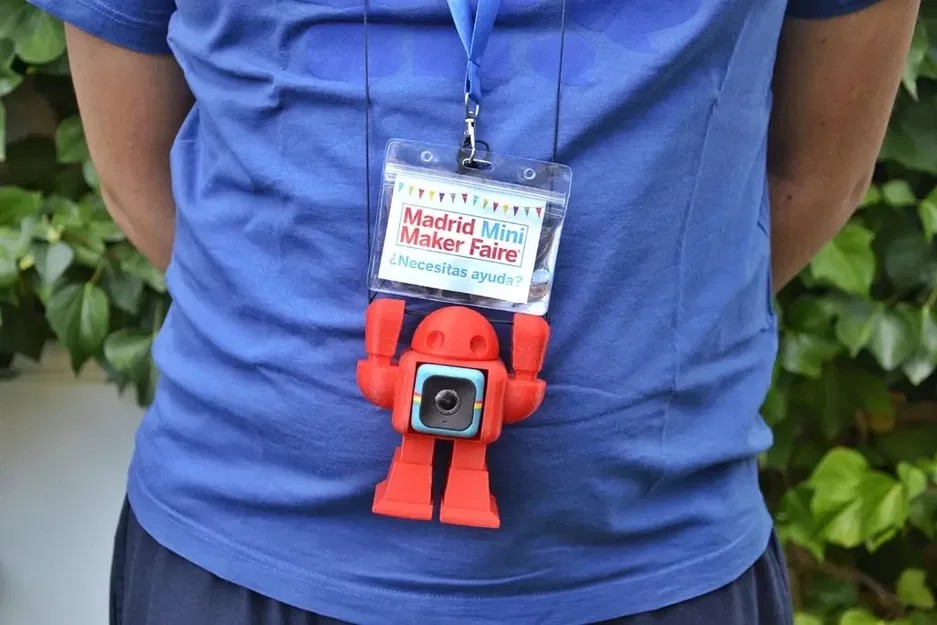 Giá đỡ camera cho Polaroid Cube từ Maker Faire Robot - Image 1