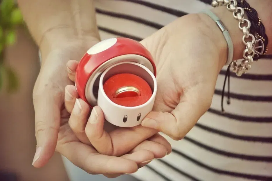 Hộp nhẫn cưới Nintendo hình nấm độc đáo - Image 2