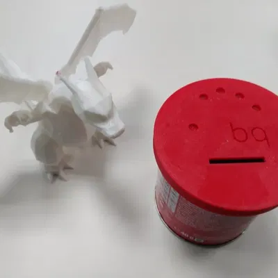 Hộp tiền từ lon Pringles tái chế