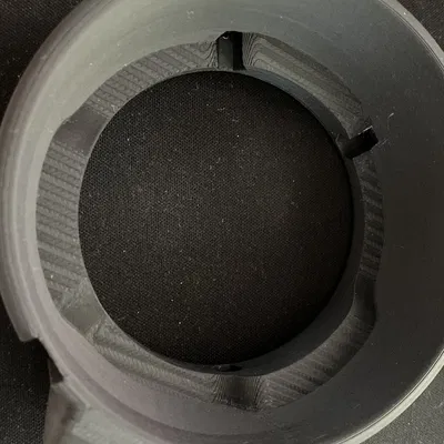 Bao da loa JBL Charge 5 với dây đeo vai