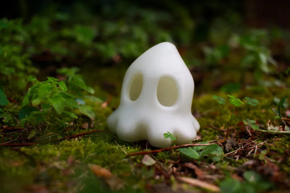 Ma Dễ Thương Với Đôi Mắt To Và Ngón Chân Nhỏ - Image 1