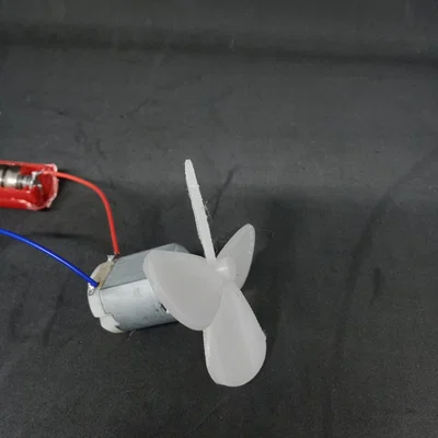 Quạt mini cho mạch điện tử với lỗ 1.3mm