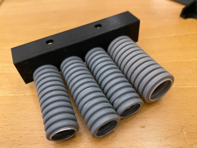 Giá đỡ ống dẫn điện 3x16mm và 1x20mm linh hoạt - Image 4
