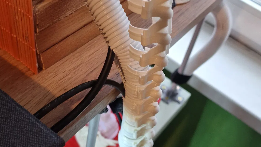 Kẹp dây cáp Ikea RABALDER cho tổ chức dây cáp gọn gàng - Image 1