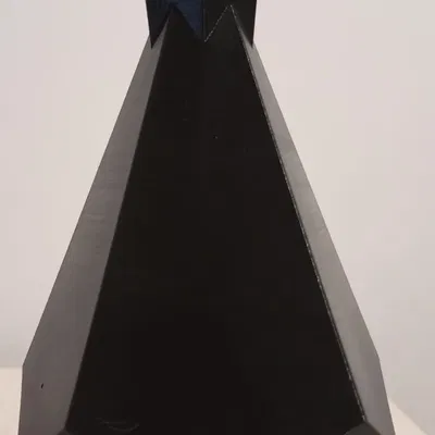 Bình hoa hình kim cương hiện đại và phong cách