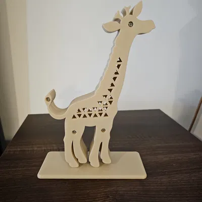 Két tiền hình hươu cao cổ "Chomper" dễ thương