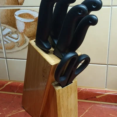 Giá đỡ dao đa năng cho nhà bếp
