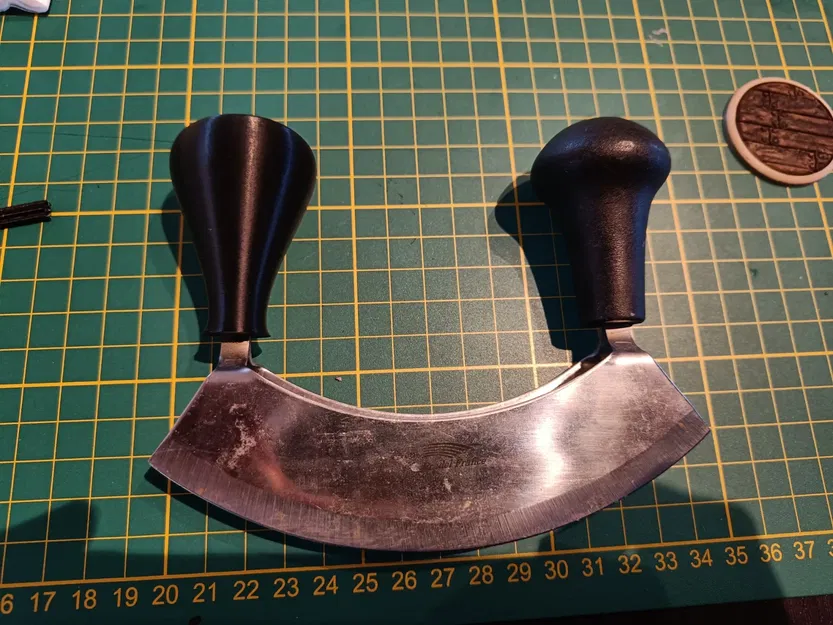 Đầu kéo hachoir Pradel France với tay cầm đã sửa chữa - Image 1