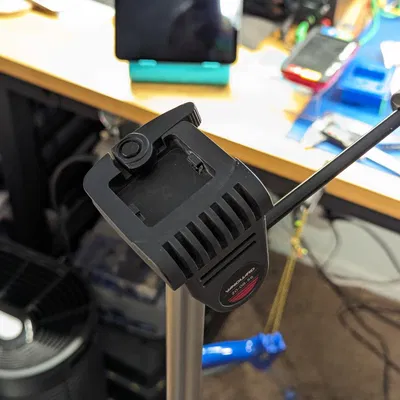 Bộ chuyển đổi đầu tripod Vanguard Mini K