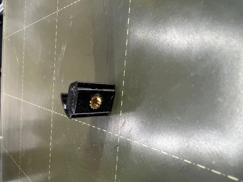 Nuts T-Nut M3nEs với lò xo shrapnel cho khung Prusa XL - Image 2