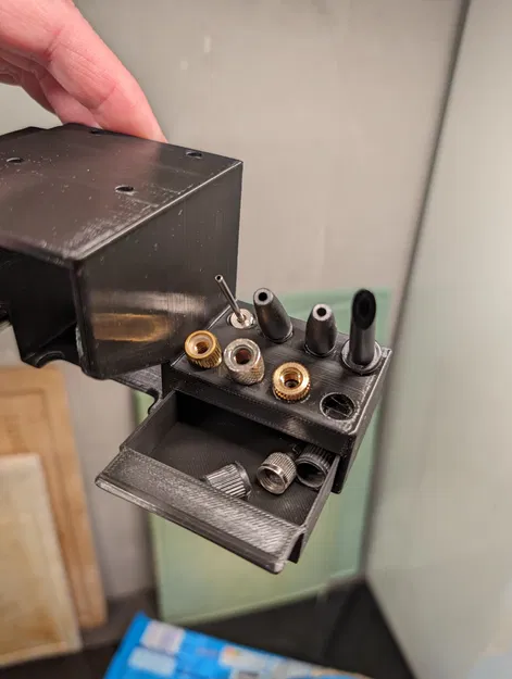 Giá đỡ dưới cho máy nén khí cầm tay Parkside PAK 20-Li B2 - Image 3