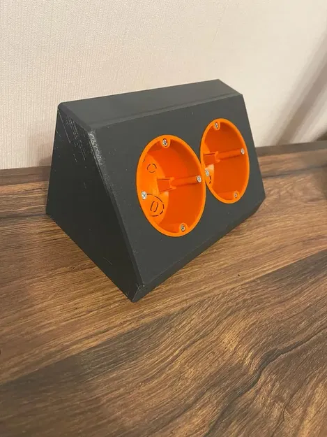 Ổ cắm âm tường lắp đặt trên mặt bàn nhà bếp - Image 2