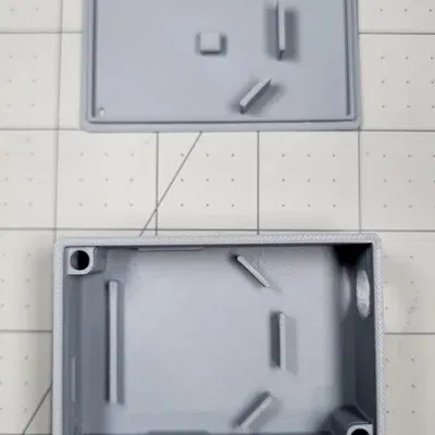 Vỏ bảo vệ cho bộ điều khiển LED WiFi Shelly RGBW2