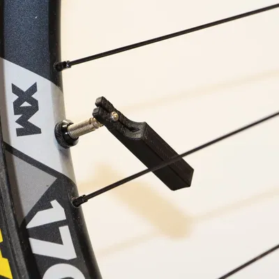 Công cụ mở van xe đạp cho hành trình ngoài trời