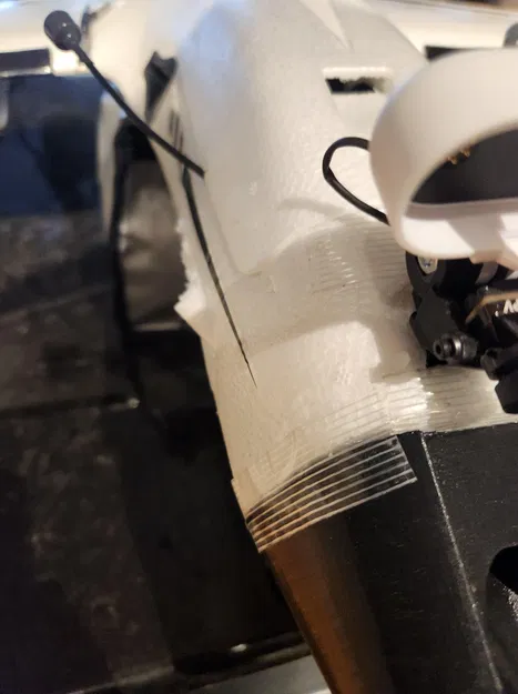 Cánh trước cho Atomrc Dolphin bị hỏng - Image 3