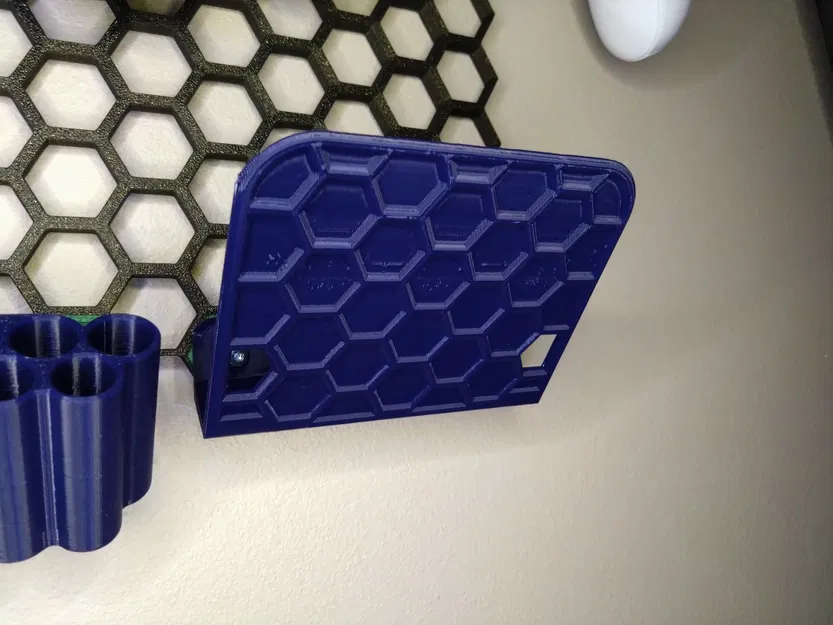 Giá đỡ sổ tay cho tường lưu trữ Honeycomb - Image 2