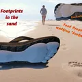 Dấu chân giả trên bãi biển cho dép xỏ ngón - Thumbnail 1