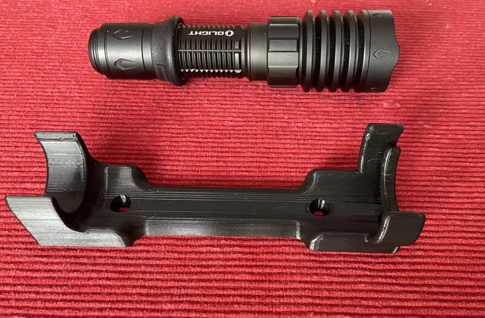 Giá đỡ đèn pin Olight Warrior 4X gắn tường hoặc tủ - Image 1