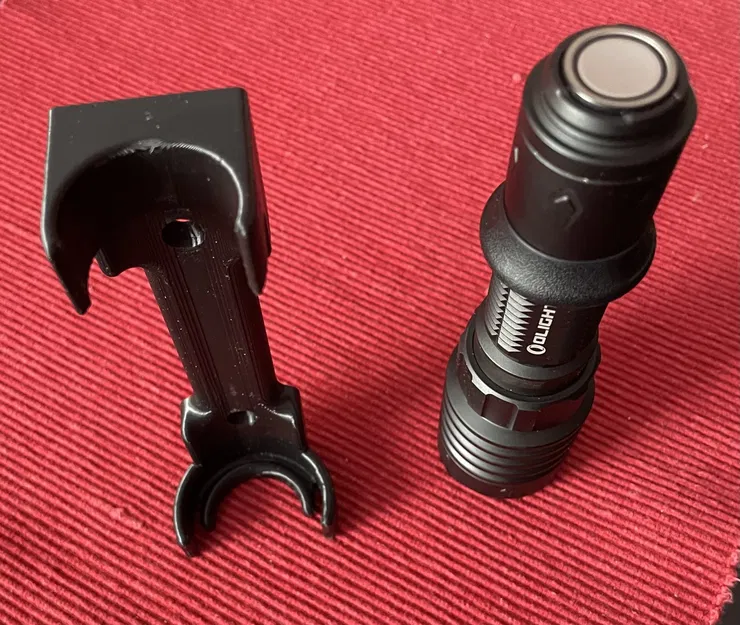 Giá đỡ đèn pin Olight Warrior 4X gắn tường hoặc tủ - Image 3