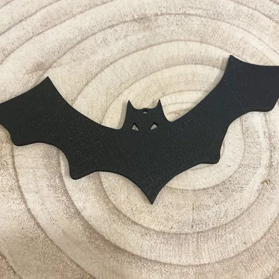 Bướm dơi Halloween độc đáo cho trang trí lễ hội