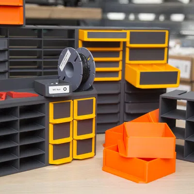 Hệ thống kệ modular cho xưởng làm đồ và lưu trữ linh kiện ...