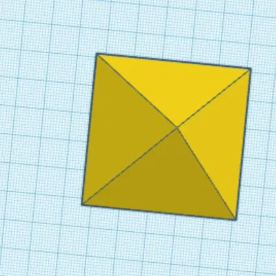 Kim tự tháp 3D với thiết kế nhọn đặc trưng