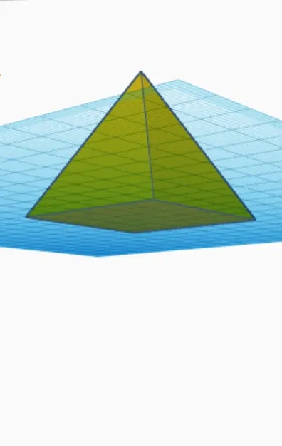 Kim tự tháp 3D với thiết kế nhọn đặc trưng - Image 2