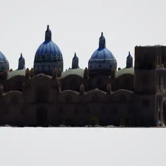 Catedral và seminario nổi bật tại Cuenca, Ecuador