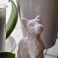 Mèo thấp poly phong cách nghệ thuật 3D - Thumbnail 1