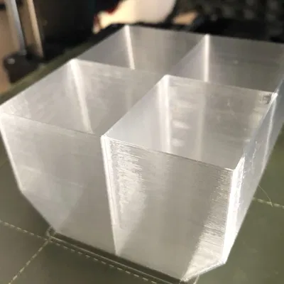 Hộp nhỏ để tổ chức ốc vít và đai ốc