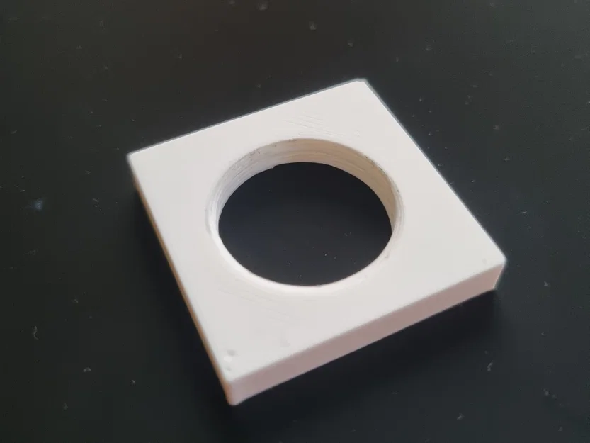 Nut đối 1/2 inch cho ống ren - Image 1