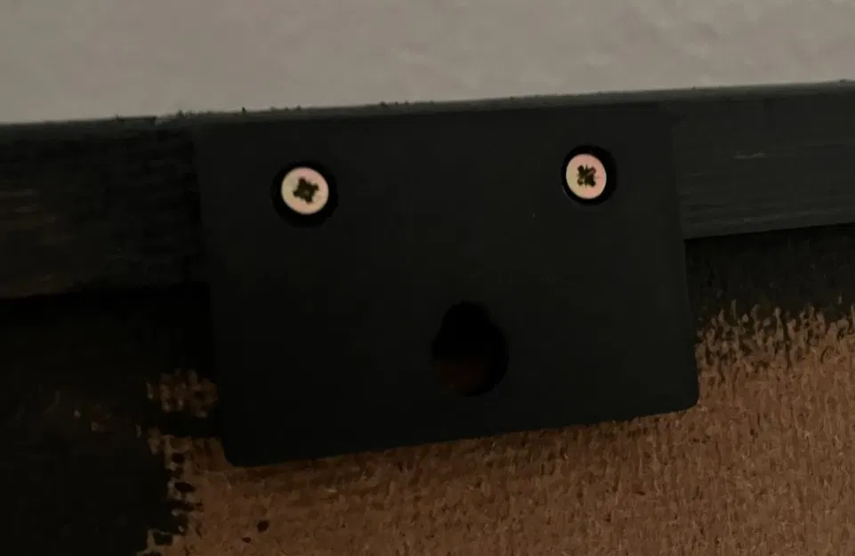 Giá đỡ treo tranh ghép hình trên tường - Image 3