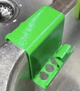 Giá đỡ bọt biển Scrub Daddy cho bồn rửa bát - Image 3