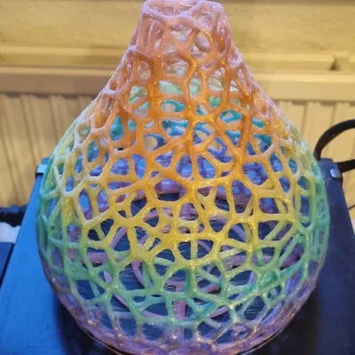 Máng đèn hình giọt nước theo kiểu Voronoi