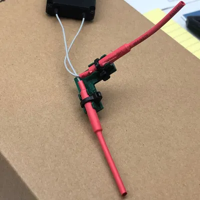 Giá đỡ ăng-ten 90 độ cho bộ thu FlySky