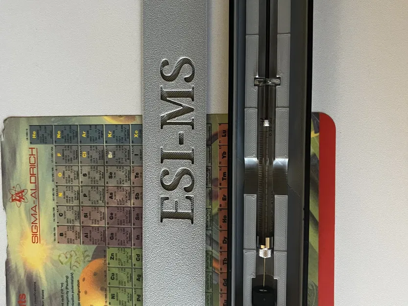 Hộp đựng cho ống tiêm Hamilton - Image 1