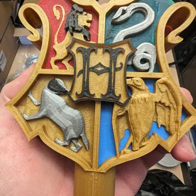 Giá đỡ tai nghe hình logo Hogwarts