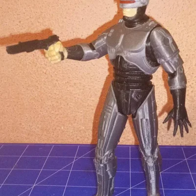 Robot cảnh sát Robocop với thiết kế chi tiết và độc đáo