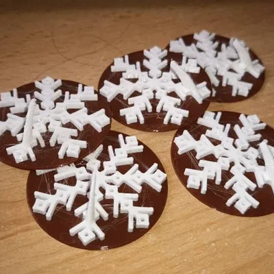 Giá treo tất Giáng Sinh hình bông tuyết cho lò sưởi