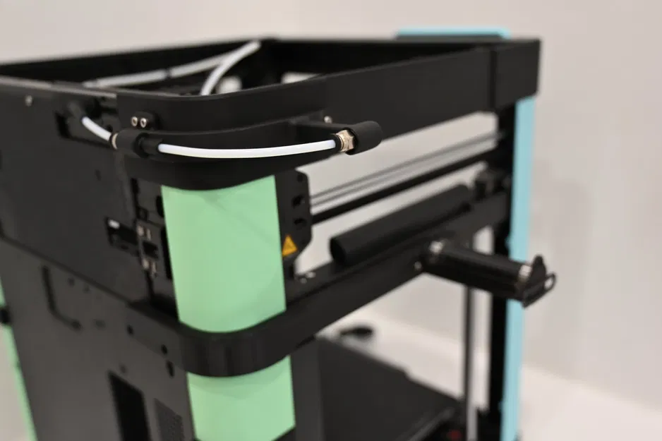 Giá đỡ cuộn dây gắn bên hông & dẫn hướng PTFE cho P1P - Hoàn thiện vẻ ngoài gọn gàng - Image 1